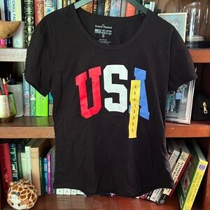 USA black Tshirt NWT